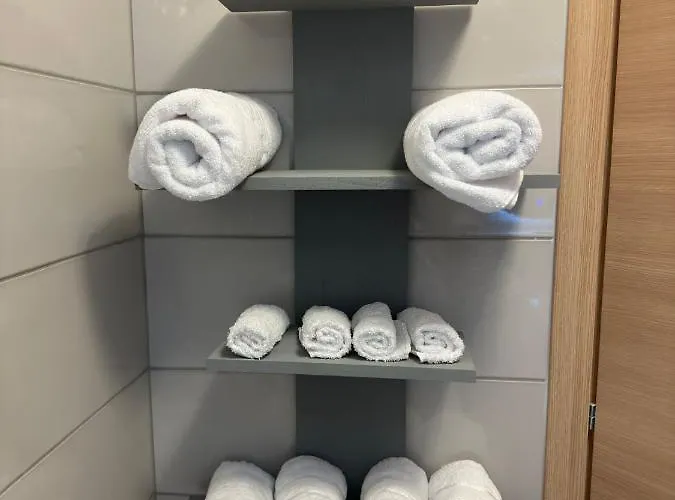 Apartmán Coresi Mall Luxury