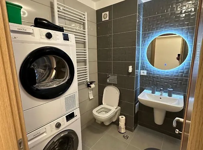 Apartmán Coresi Mall Luxury *